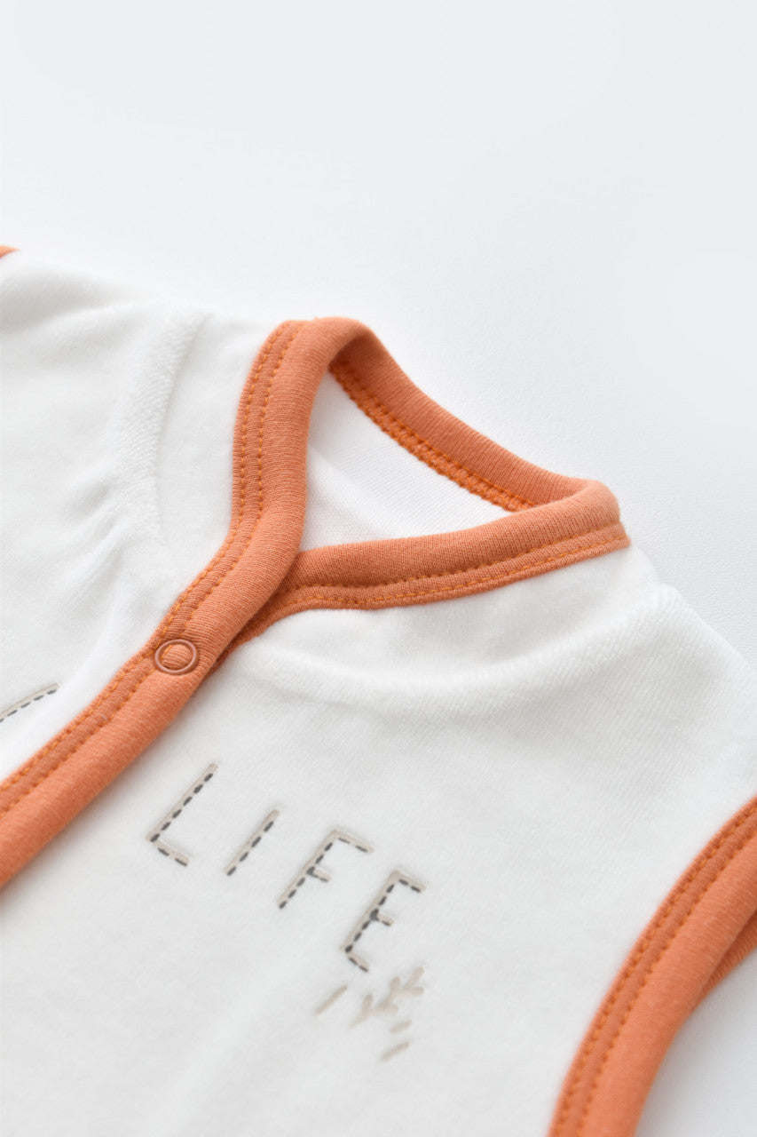 Set 3 piese Broscuta cu body, pantalonasi si vestuta din 80%bumbac organic si 20% poliester - Portocaliu, BabyCosy