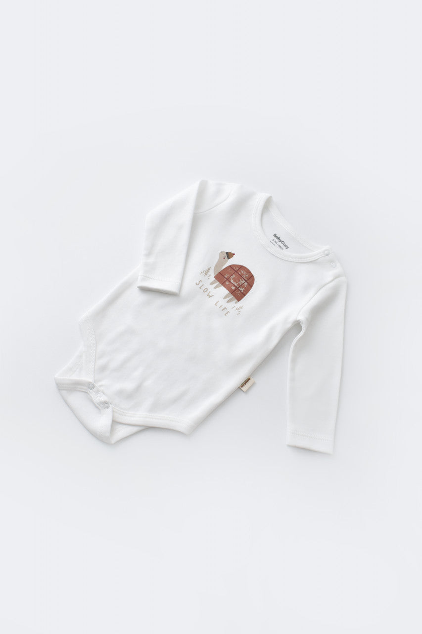 Set 3 piese Broscuta cu body, pantalonasi si vestuta din 80%bumbac organic si 20% poliester - Caramiziu, BabyCosy