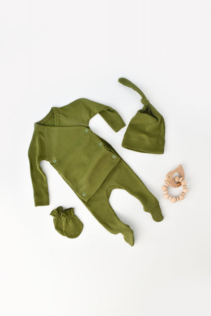 Set 4 piese: bluza, pantaloni, caciulita si manusi din bumbac organic si modal - Verde, BabyCosy