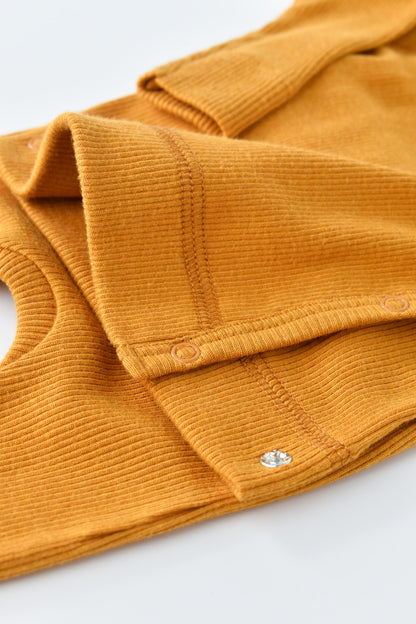 Set 4 piese: bluza, pantaloni, caciulita si manusi din bumbac organic si modal - Sofran, BabyCosy