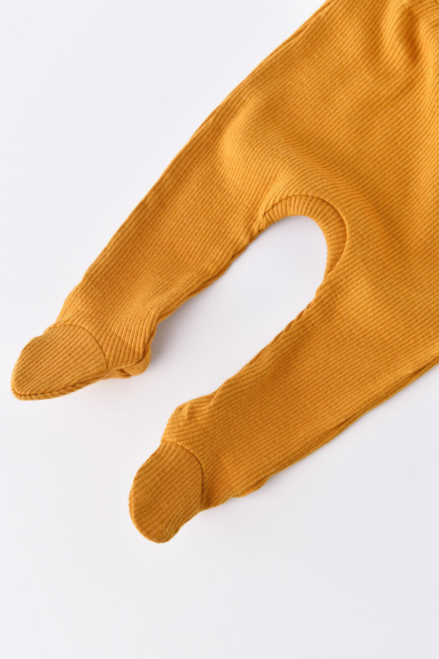 Set 4 piese: bluza, pantaloni, caciulita si manusi din bumbac organic si modal - Sofran, BabyCosy
