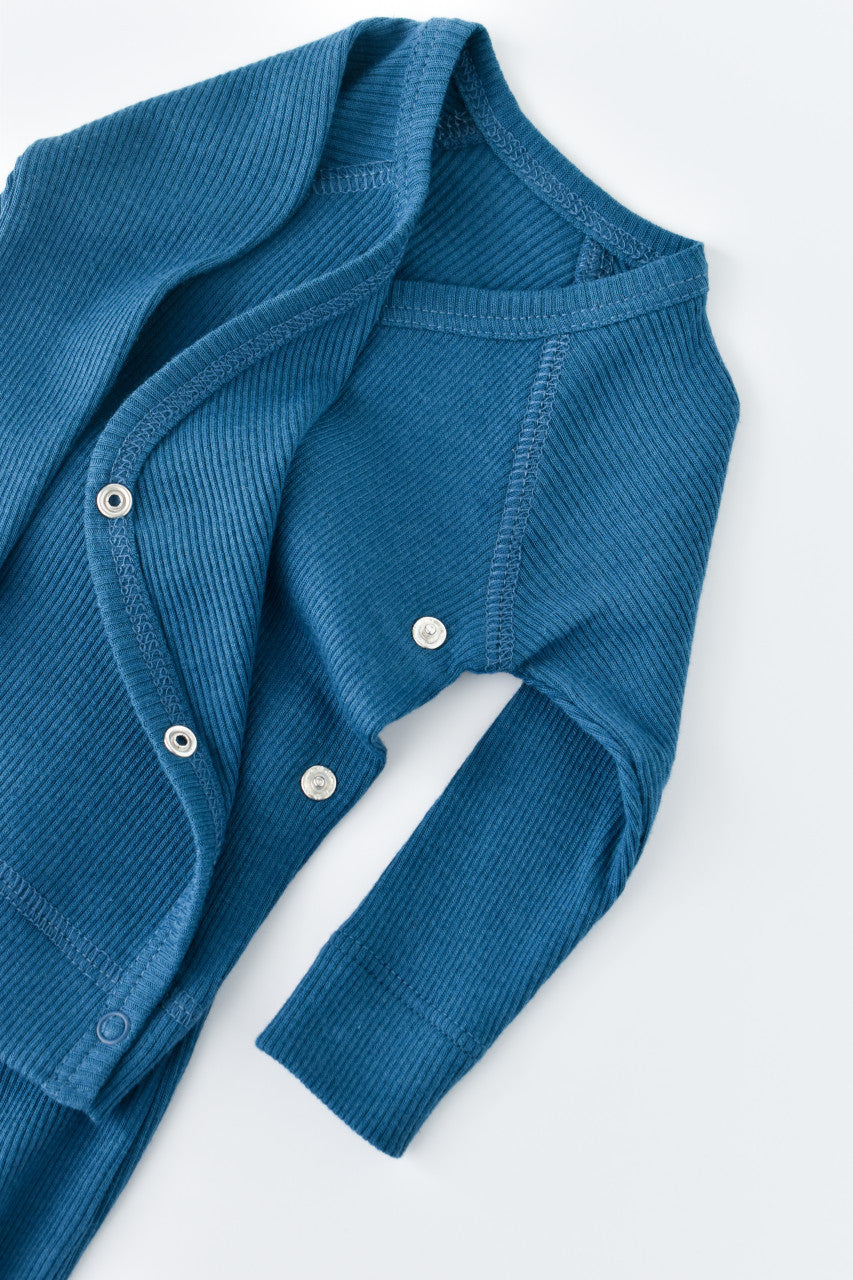 Set 4 piese: bluza, pantaloni, caciulita si manusi din bumbac organic si modal - Bleumarin, BabyCosy