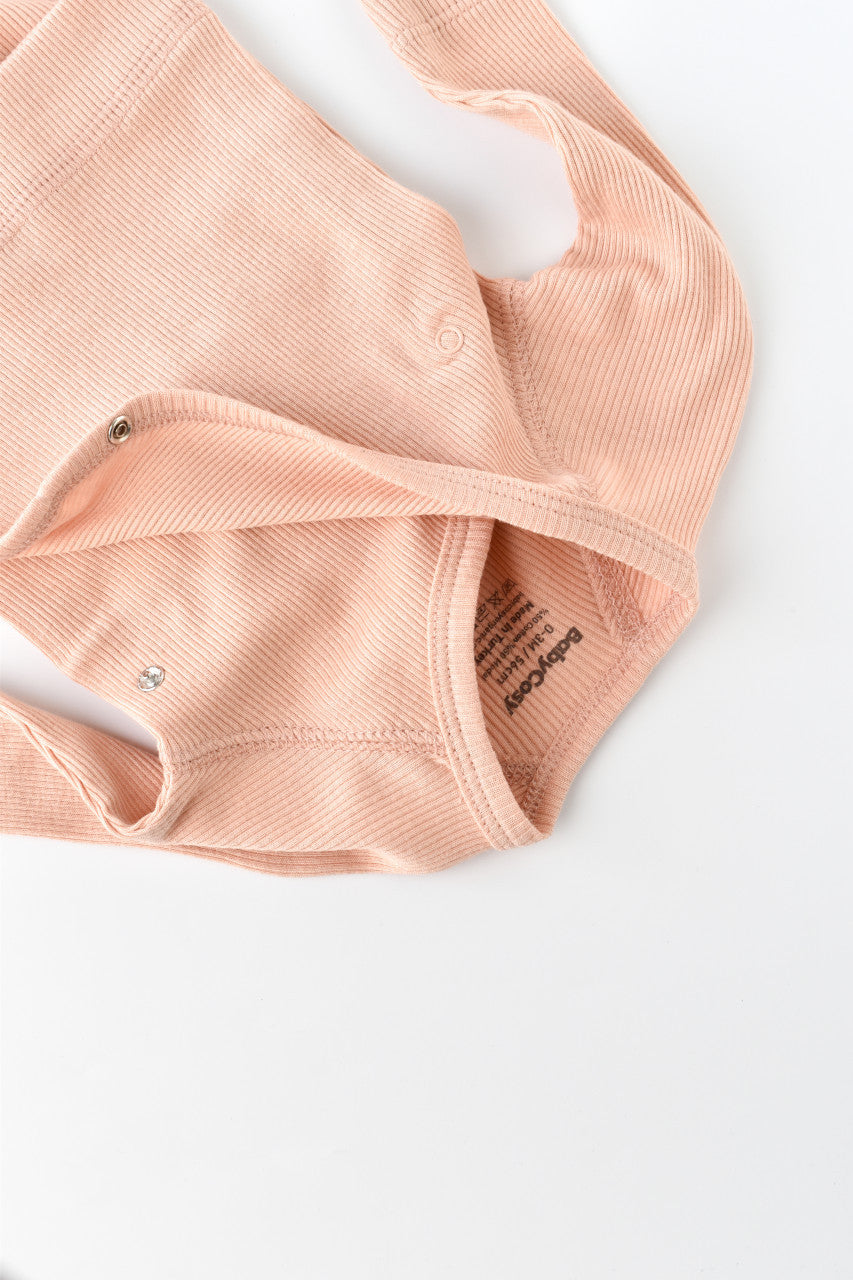 Set 4 piese: bluza, pantaloni, caciulita si manusi din bumbac organic si modal - Piersica, BabyCosy