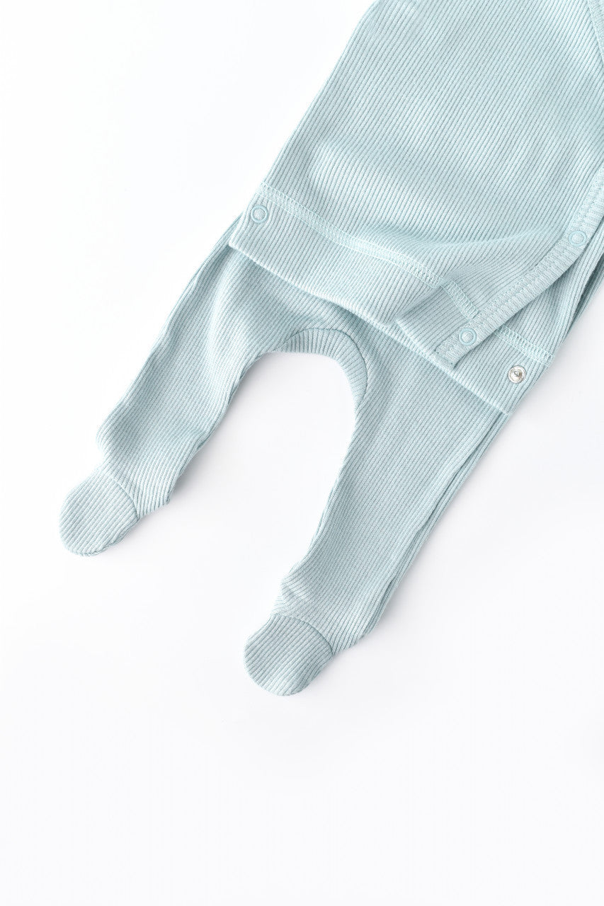 Set 4 piese: bluza, pantaloni, caciulita si manusi din bumbac organic si modal - Mint, BabyCosy