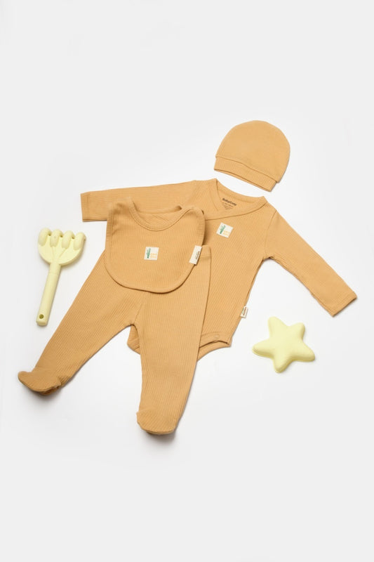 Set 4 piese:body, pantaloni, baveta si caciulita Bamboo, maro, BabyCosy, 50% bumbac+50%bambus - Baveta, Bluza, Caciula, Pantaloni