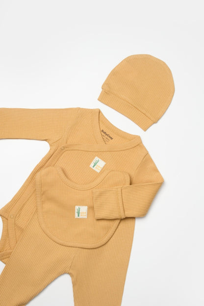 Set 4 piese:body, pantaloni, baveta si caciulita Bamboo, maro, BabyCosy, 50% bumbac+50%bambus