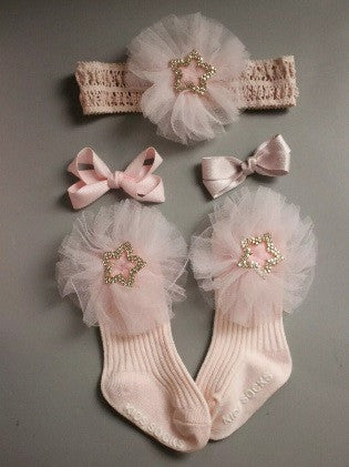Set 4 piese - sosete cu accesorii Drool