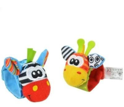 Set 4 zornaitori, pentru bebelusi, bratari si sosetute Drool