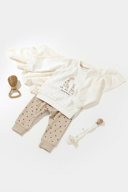 Set bluzita cu maneca lunga si pantaloni lungi cu buline Girafa, BabyCosy, 100% bumbac organic, Ecru