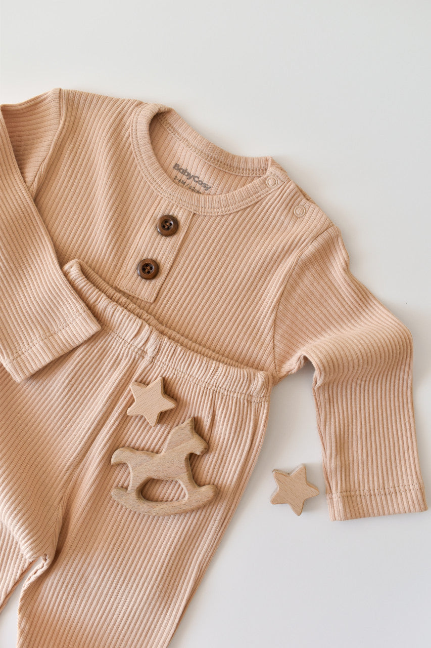 Set bluzita cu maneca lunga si pantaloni lungi din bumbac organic si modal - Somon BabyCosy