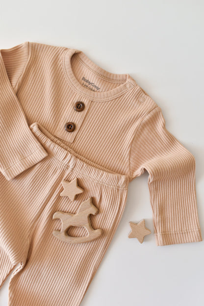 Set bluzita cu maneca lunga si pantaloni lungi din bumbac organic si modal - Somon BabyCosy