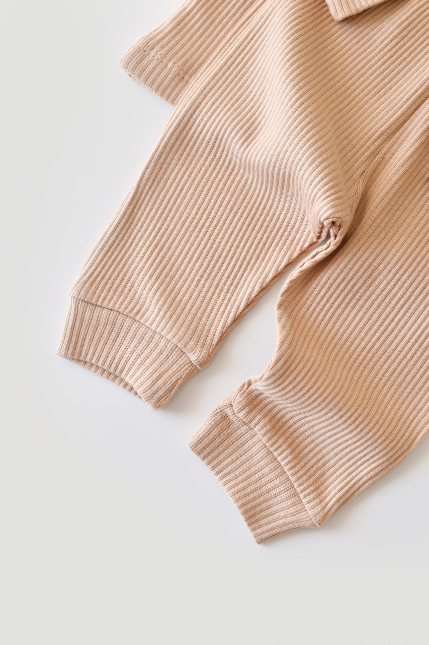Set bluzita cu maneca lunga si pantaloni lungi din bumbac organic si modal - Somon BabyCosy