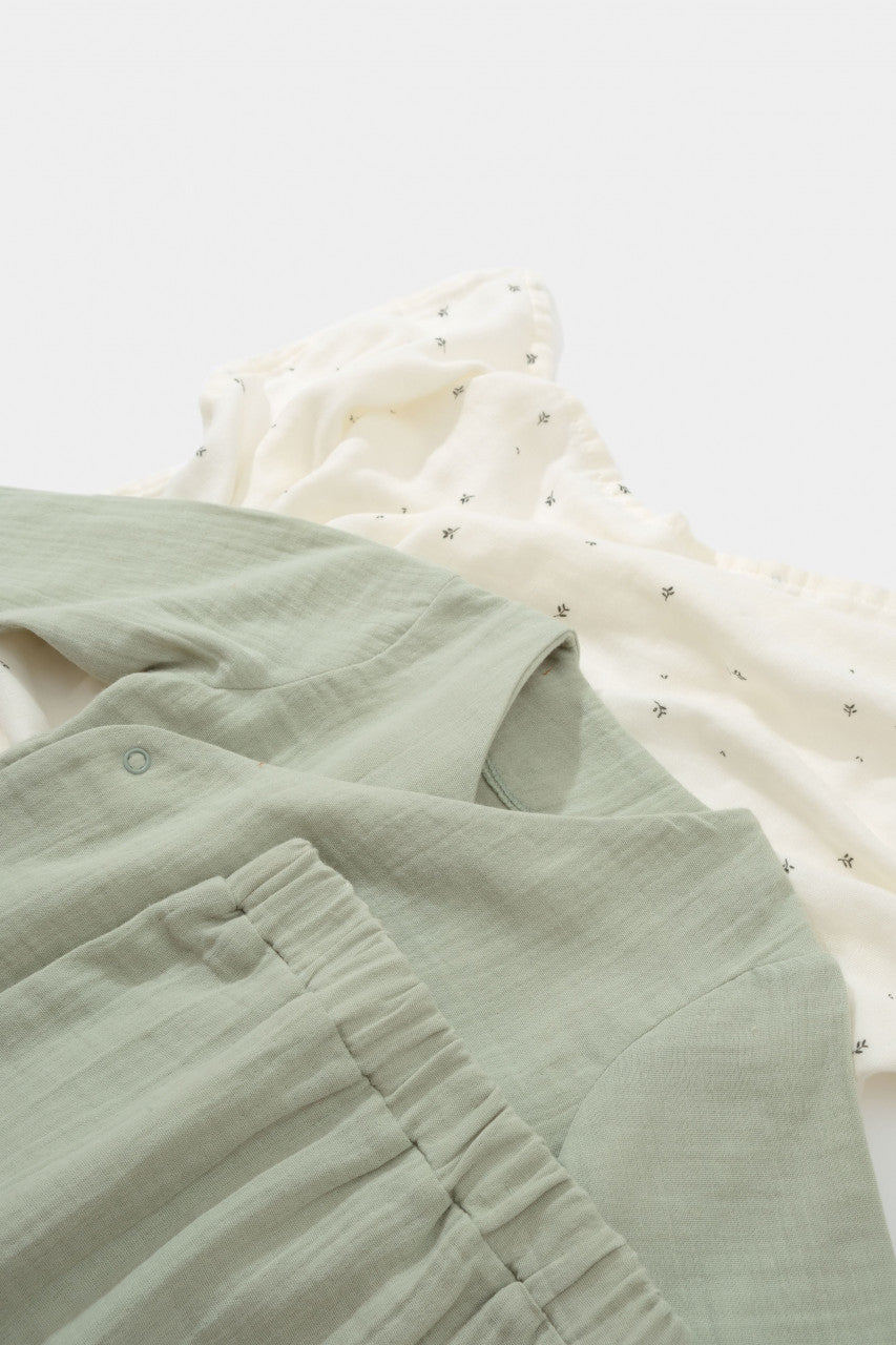 Set bluzita petrecuta si pantaloni lungi din muselina, BabyCosy, 100% bumbac organic, Verde