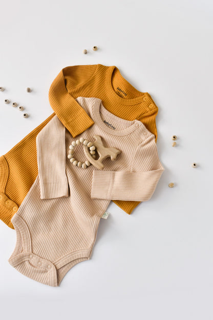 Set de 2 body-uri cu maneca lunga din bumbac organic si modal - Mustar/Somon BabyCosy