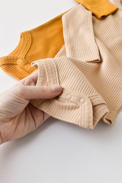 Set de 2 body-uri cu maneca lunga din bumbac organic si modal - Mustar/Somon BabyCosy