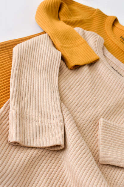 Set de 2 body-uri cu maneca lunga din bumbac organic si modal - Mustar/Somon BabyCosy