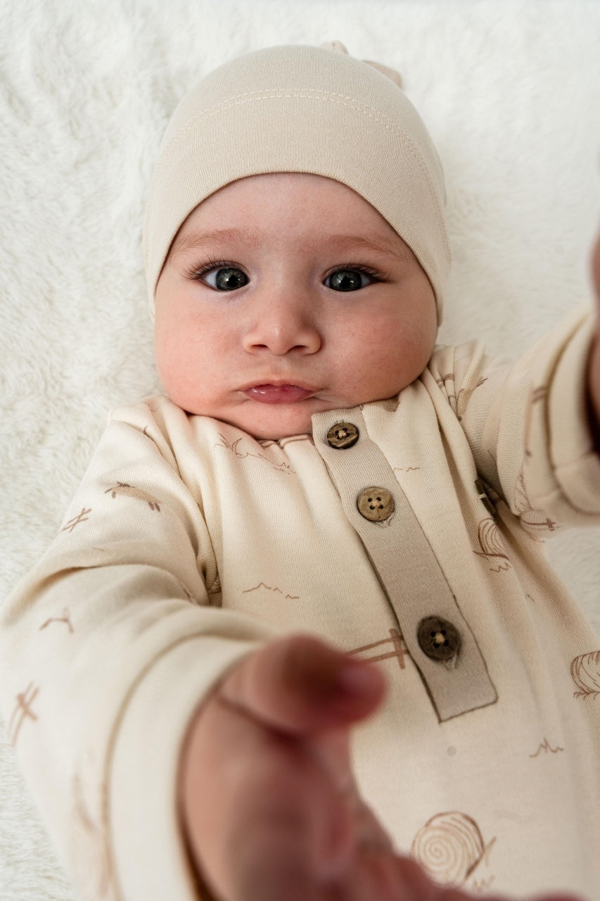 Set salopeta cu caciulita, Lamb, BabyCosy, 100% bumbac organic