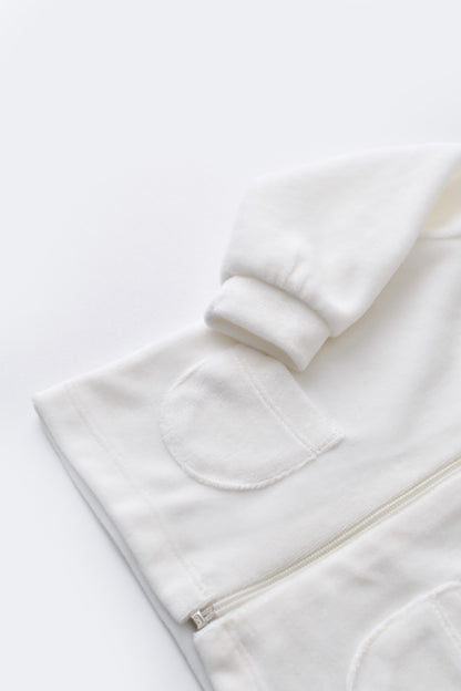 Set Ursulet cu bluzita cu fermoar si gluga si pantaloni lungi din 80%bumbac organic si 20% poliester - Ecru, BabyCosy